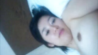 Päris blondie tegeleb tohutu riistaga ja naudib seda oma aukudes