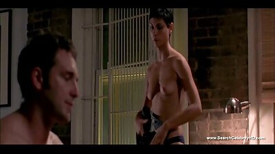 Lummav bimbo puurib paks pikk munn