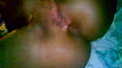 Pornostaar täidab kuulekalt iga õuesõbra käsku